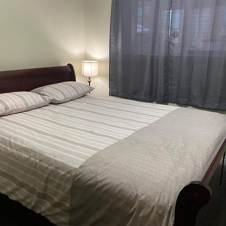 1 Bedroom Suite In Langford. Victoria Zewnętrze zdjęcie
