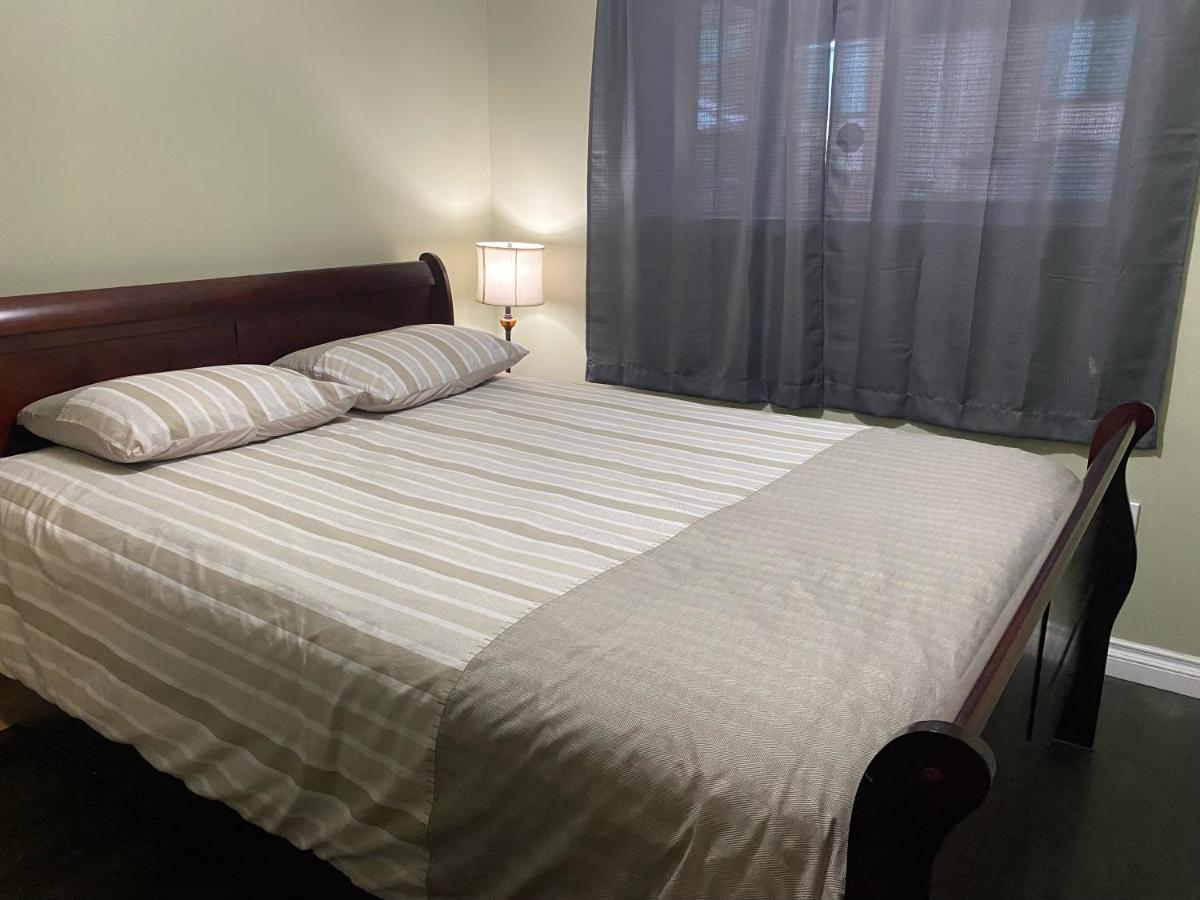 1 Bedroom Suite In Langford. Victoria Zewnętrze zdjęcie